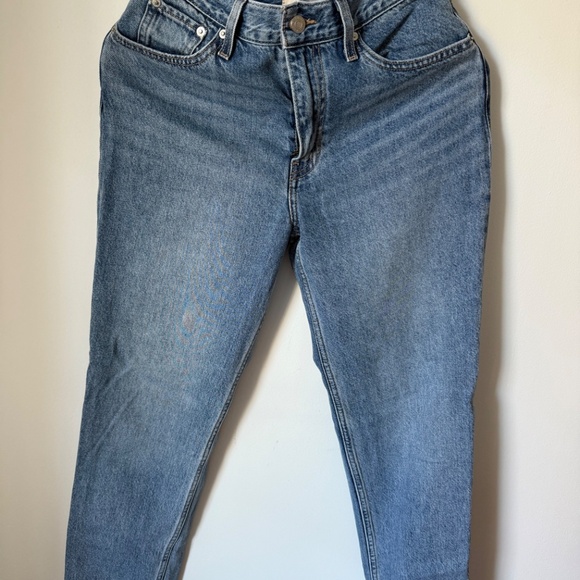 6 items more than 10 outfits - Picture 3 of 16